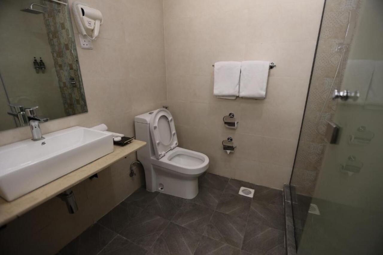 Prideinn Plaza Nairobi Airport Mlolongo Екстер'єр фото